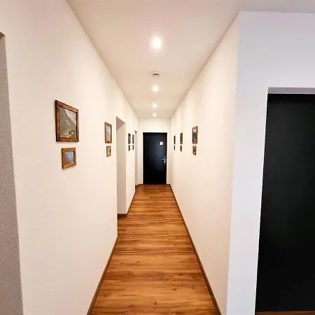 Triftblick 住宿加早餐酒店
