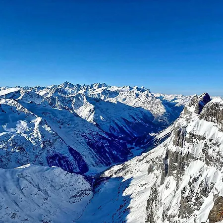 Oda ve Kahvaltı Triftblick 3*