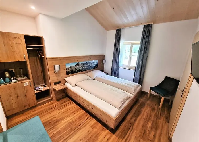 Bed & Breakfast Triftblick 3*